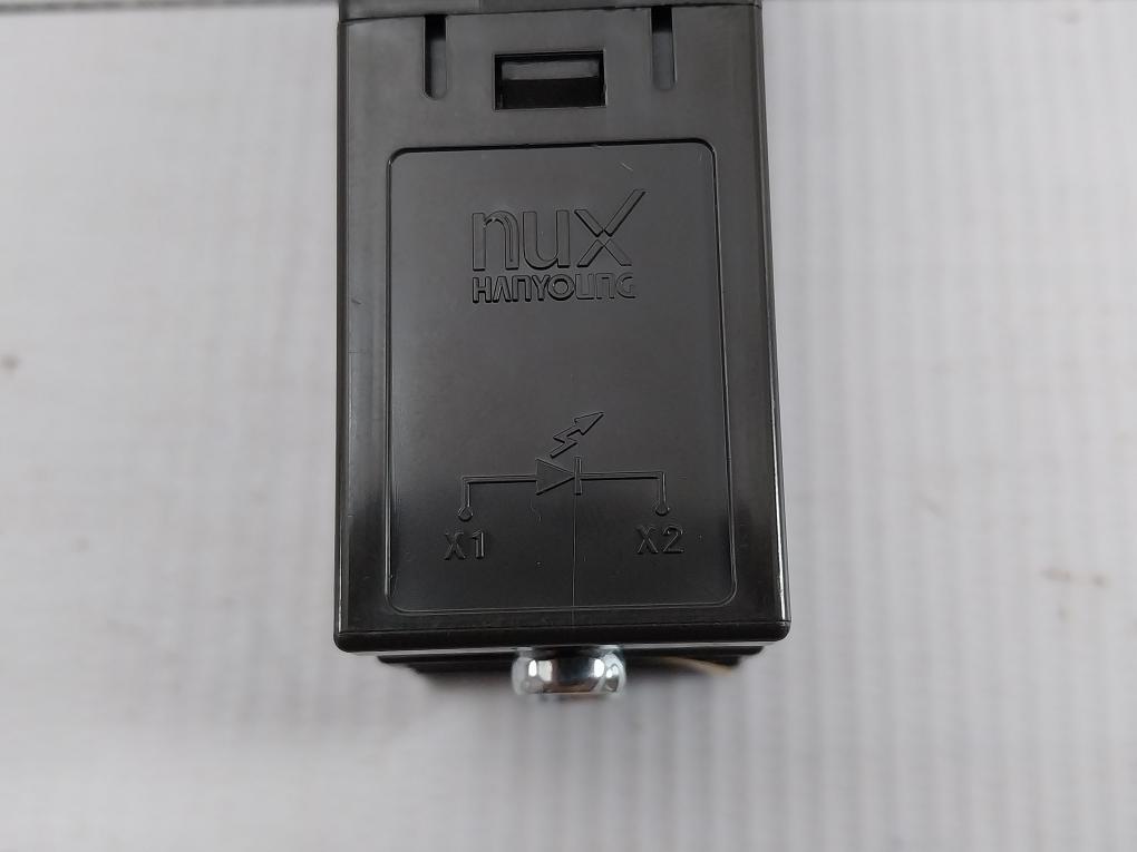Cr40-a0 Rectangular Lamp Hanyoung Nux