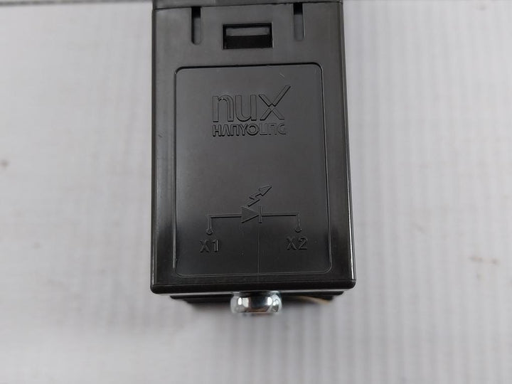Cr40-a0 Rectangular Lamp Hanyoung Nux