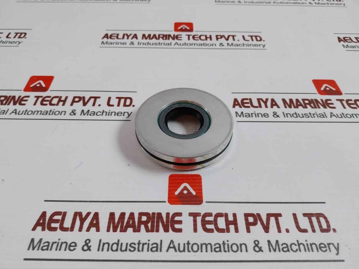 Cr 532952 Oil Seal & Sleeve For Output Shaft Gearmotor