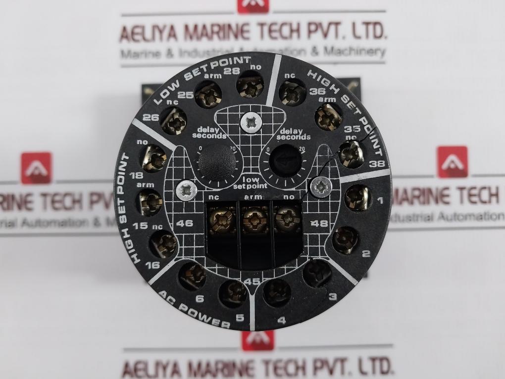 Crompton 239-301A-rxrx Meter Relay 300Aw D7 0-300 A-c Volt