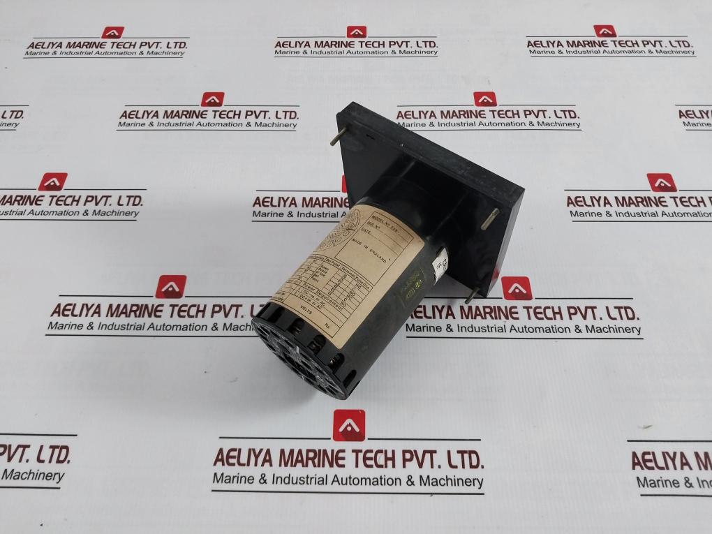 Crompton 239-301A-rxrx Meter Relay 300Aw D7 0-300 A-c Volt