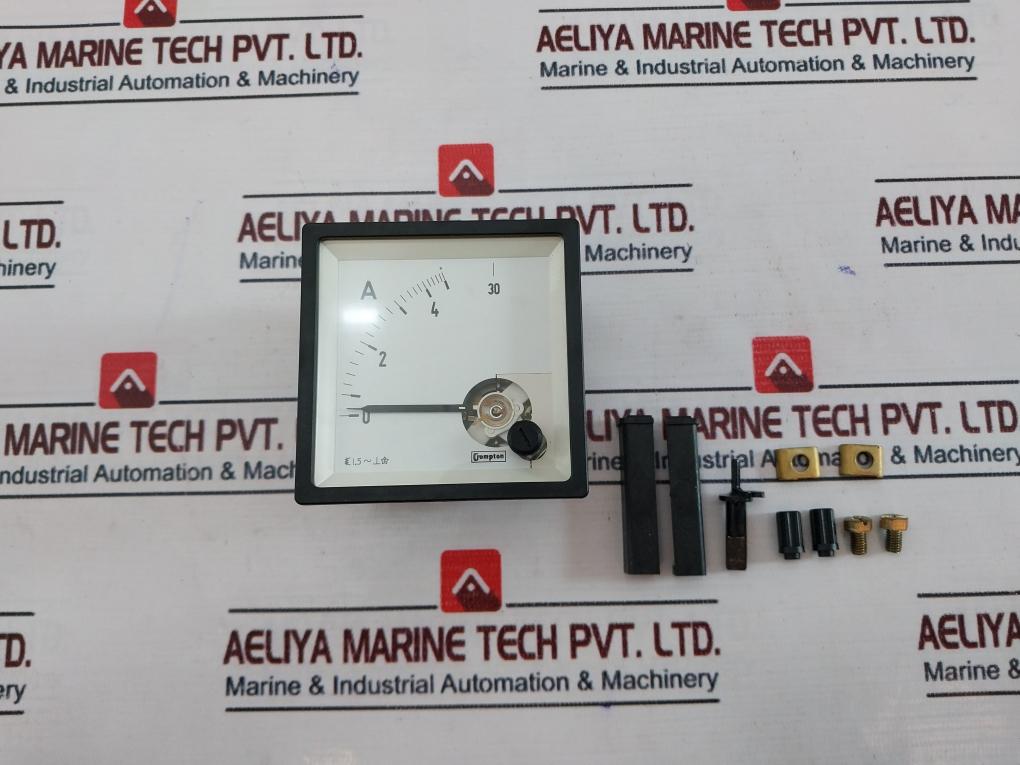 Crompton 243-026G-lsls-c5 Analog Ammeter