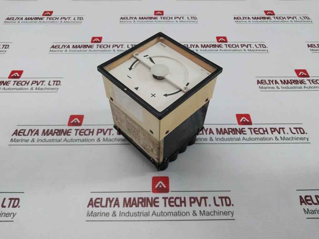 Crompton 855 954 Synchroscope Meter 3-phase 250V