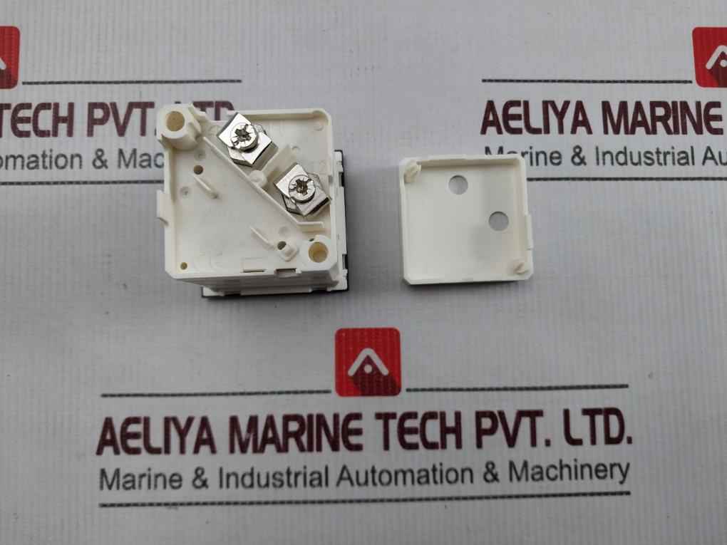 Crompton E242-75a-g-la-rl-c7 Eurodin Series Analogue Ammeter 0-200a