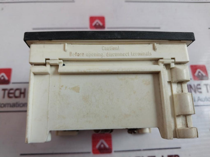 Crompton E244-41s-g-rn-ag-ag Frequency Meter 45-50-55 Heartz 200-250 V