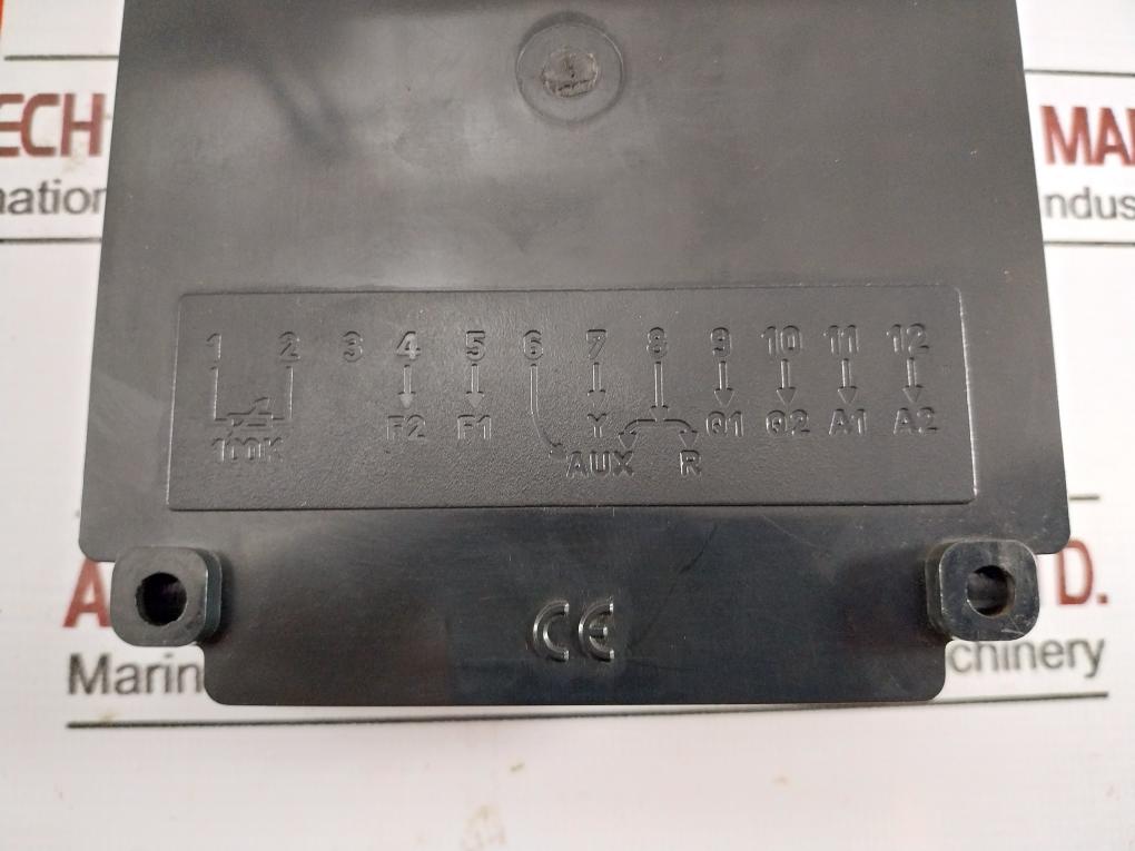 Crompton Greaves Uvr-7 Voltage Regulator