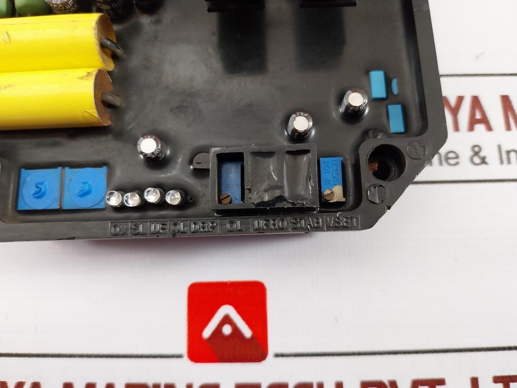 Crompton Greaves Uvr-7 Voltage Regulator R1602120