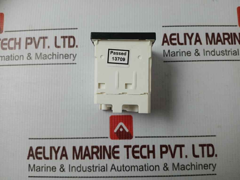 Crompton Instruments E242-75A-g-la-rl-c7