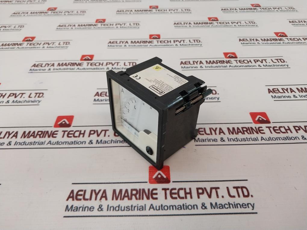 Crompton Instruments E243-026A-G-LS-LS-C5 Ammeter 0/5/30 Amps AC