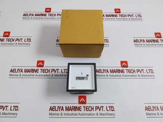 Crompton M243-156-g-pl-zh-c6 Hours Meter 120V-60Hz