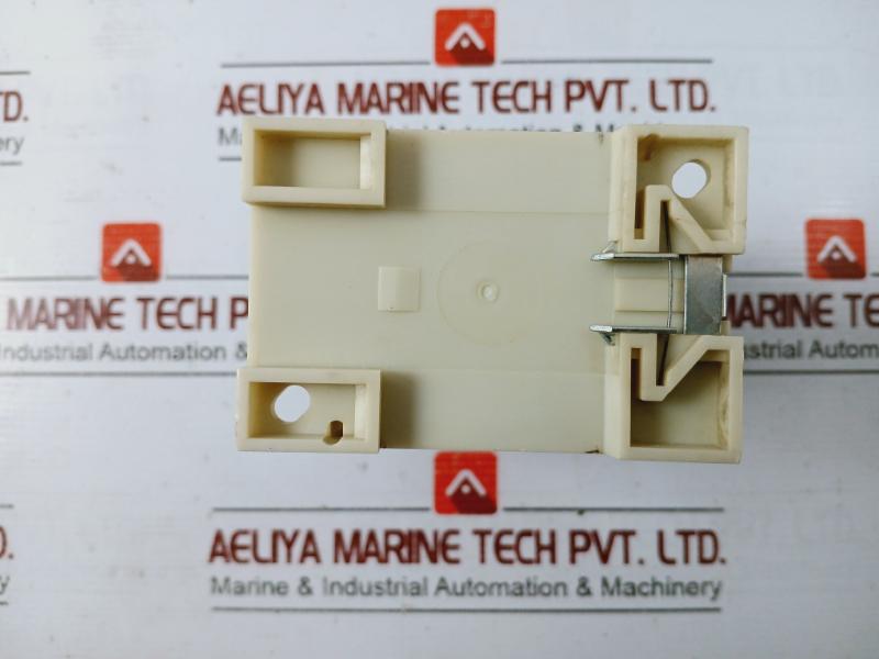 Crossland Components TR3 Thermistor Relay 2 Volt D.C