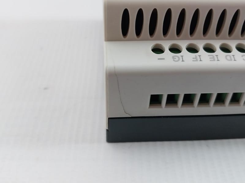 Crouzet 24Vdc Logic Controller Xd26
