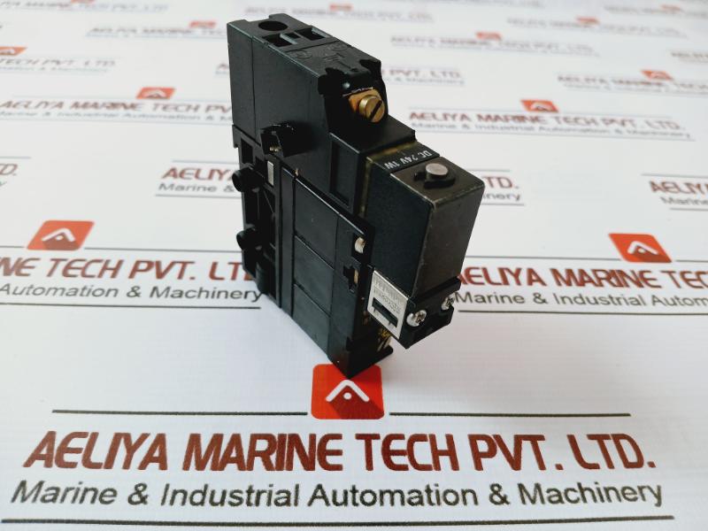 Crouzet 81 513 600 Miniature/Pneumatic Control Valve, Dc 24V 1W