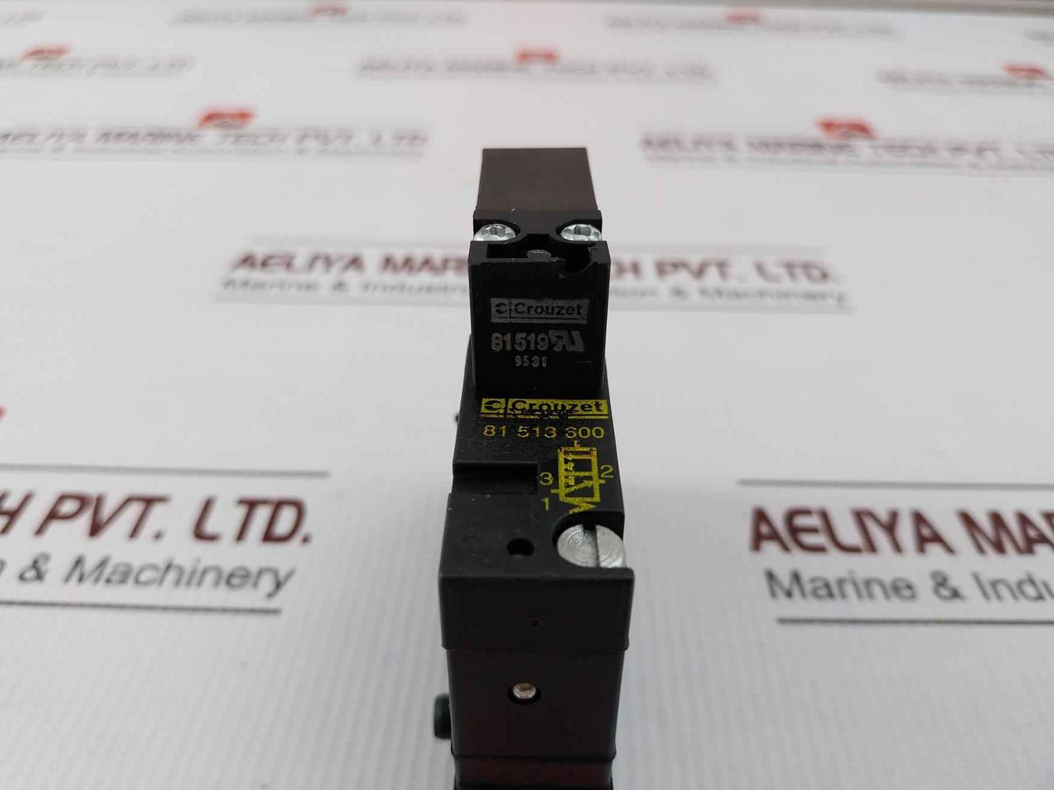 Crouzet 81 513 600 Pneumatic Control Valve Module 24V Dc 1W