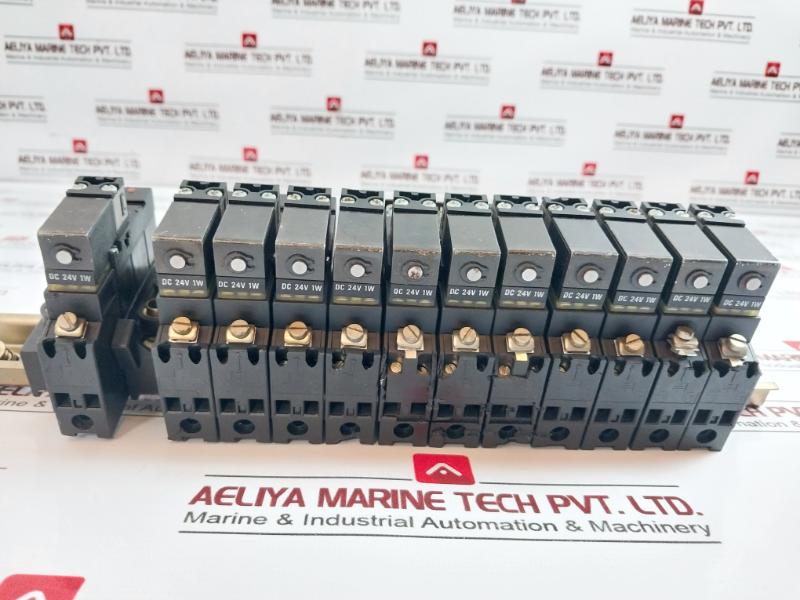 Crouzet 81519 Control Valve 81513100 81513201 81513200 81513060 81513065