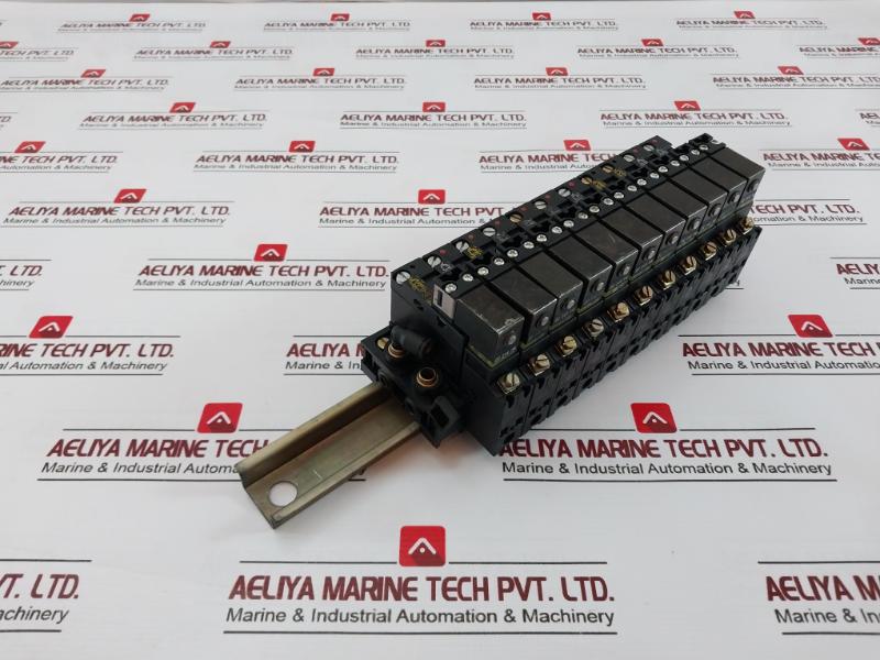 Crouzet 81519 Pneumatic Control Valve Dc 24V 1W