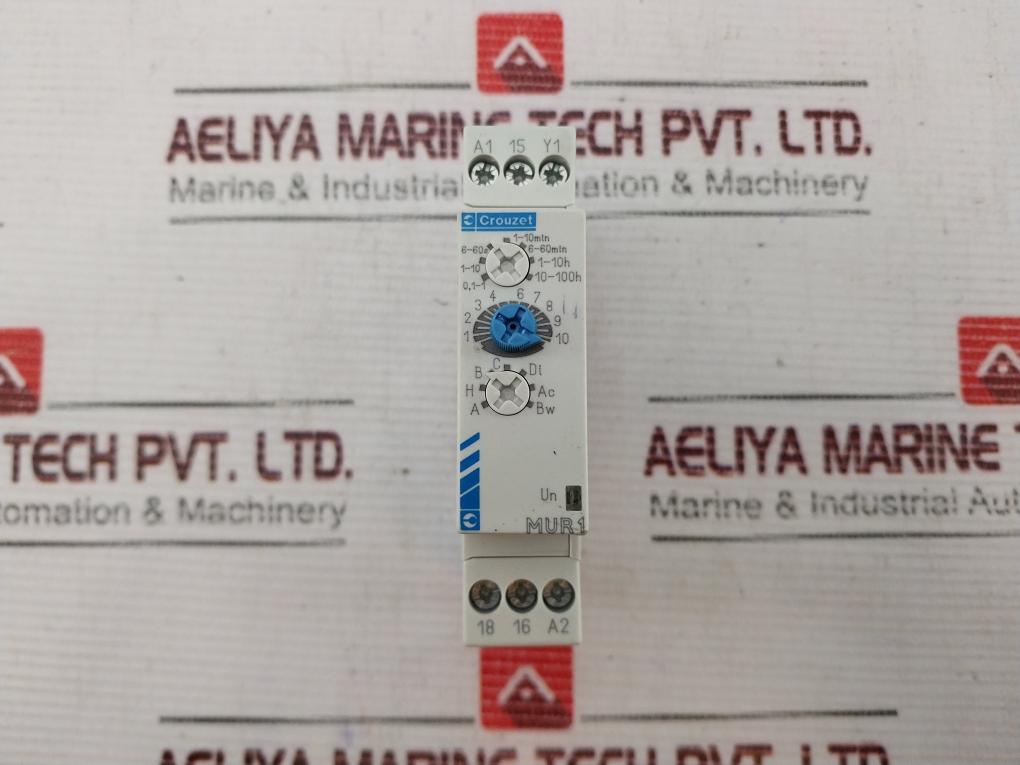 Crouzet 88 826 105 Time Relay 0,1S–100H