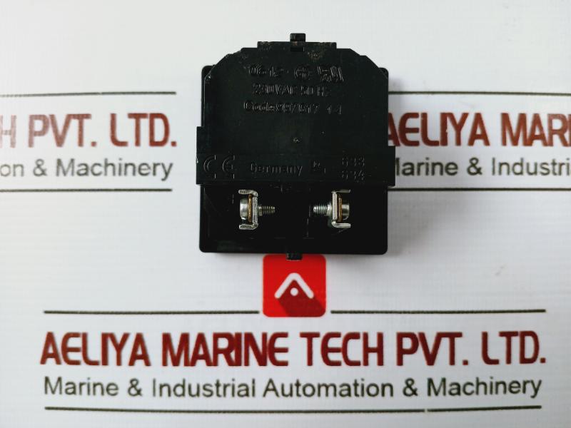 Crouzet 997617 14 Urenteller Bauser 230Vac 50Hz