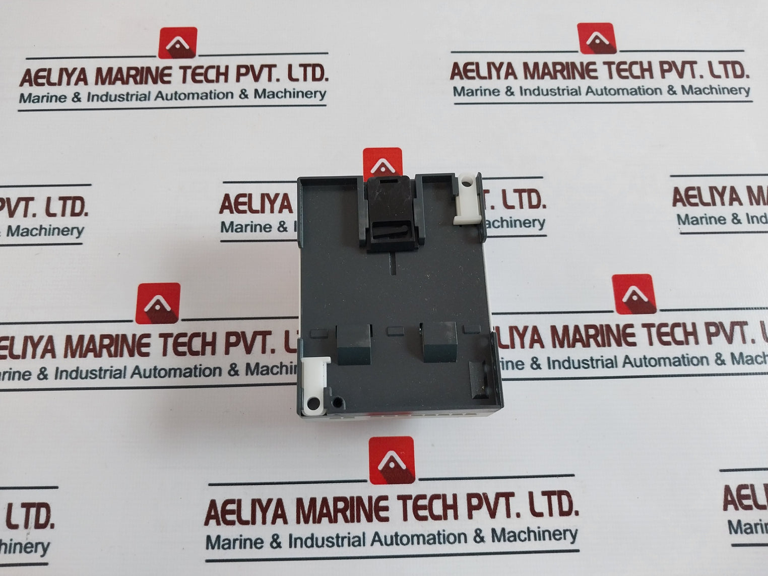 Crouzet Millenium 3 Cb12 Programmable Logic Controller 88 970 021 8A/250Vac