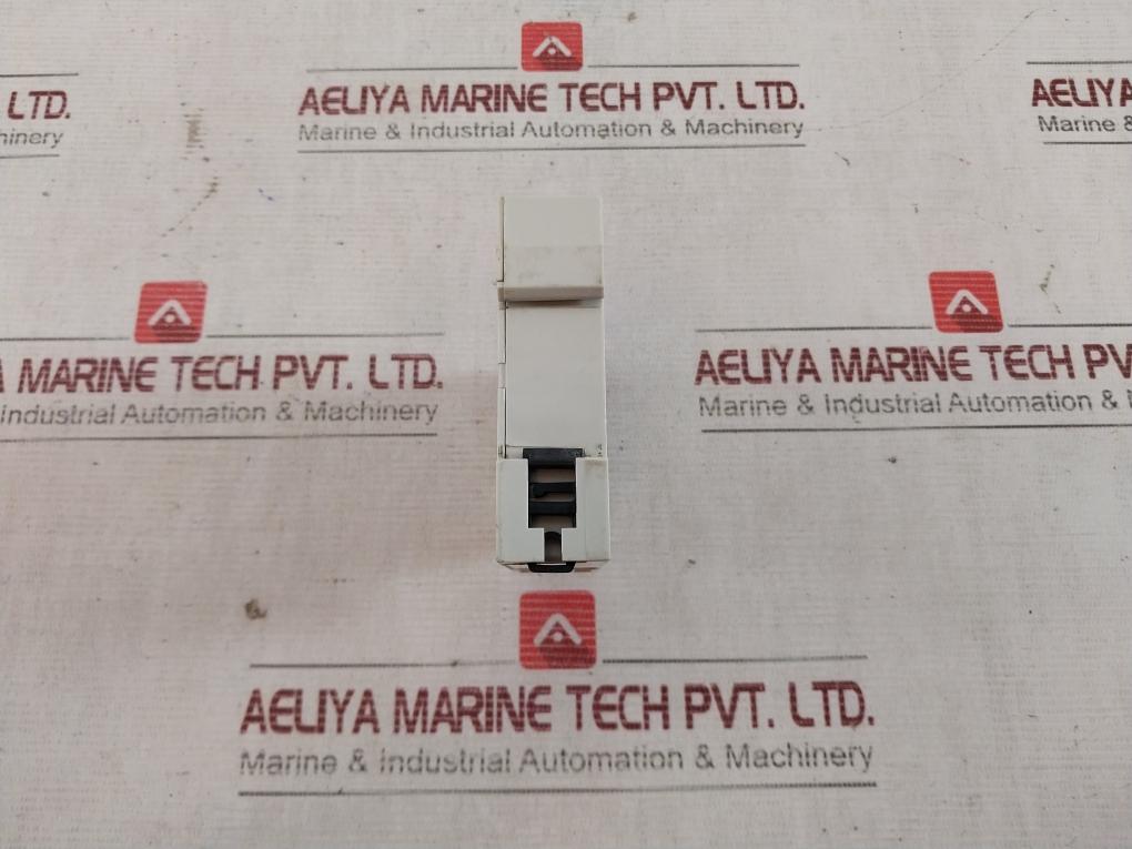 Crouzet Tk2R1 Relay Timer 88865265 24Vdc 24-240Vac 50-60Hz 8A/250V 0,08S-160S