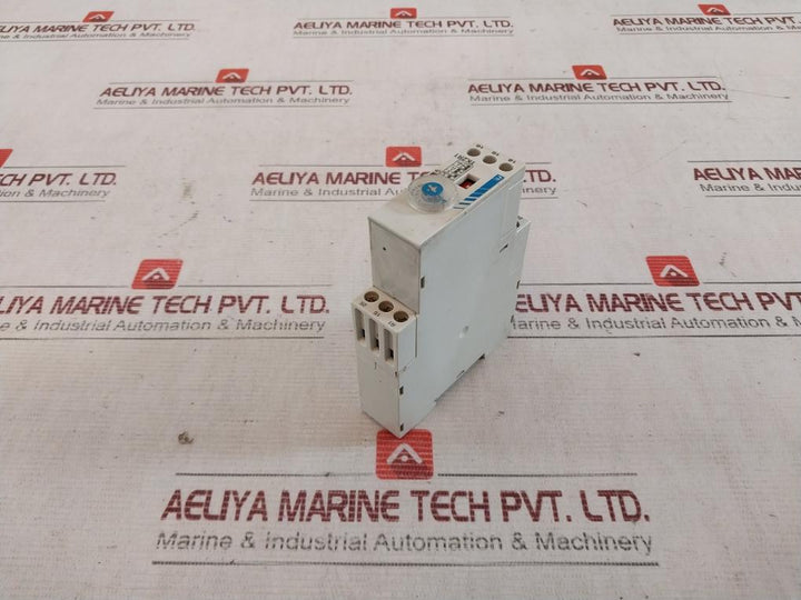 Crouzet Tk2R1 Relay Timer 88865265 24Vdc 24-240Vac 50-60Hz 8A/250V 0,08S-160S