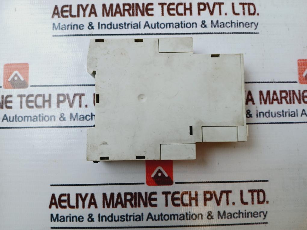 Crouzet Tlr 1 Multifunction Timer Relay 3 593150 000213