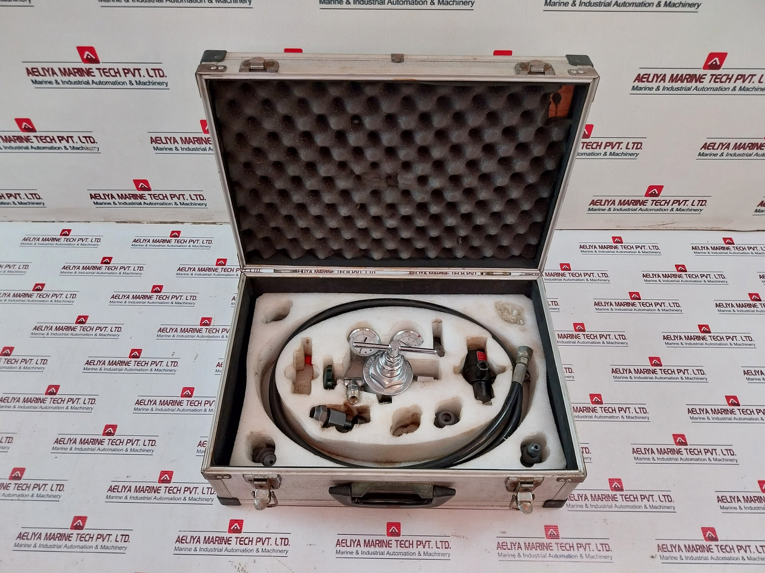 Crown Fr-ils-op N2 Gas Regulator Charging Tools For Alpha Lubricator - Aeliya Marine Tech