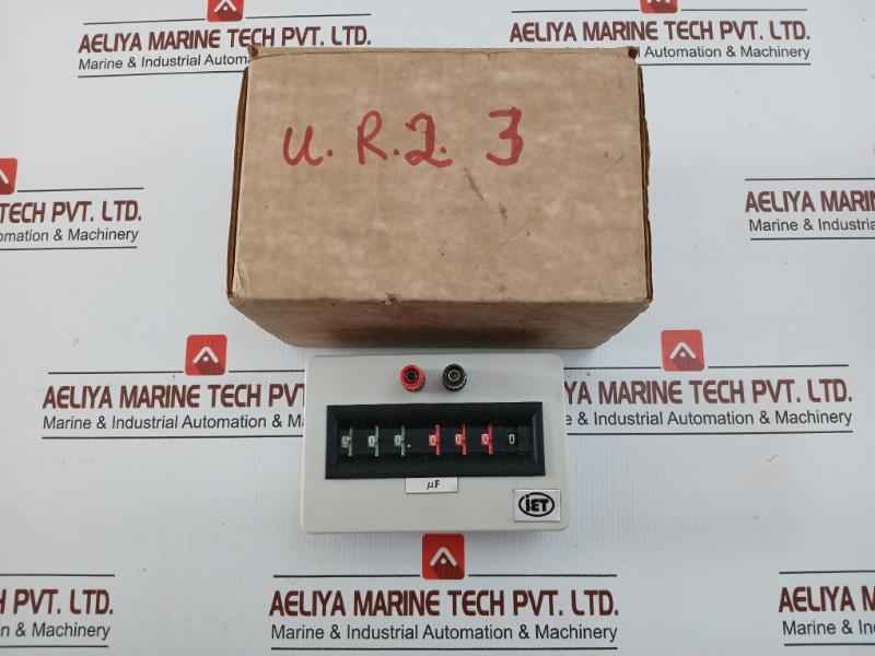 Cs-f-7-100Pf-wc Capacitance Decade Box Iet Labs