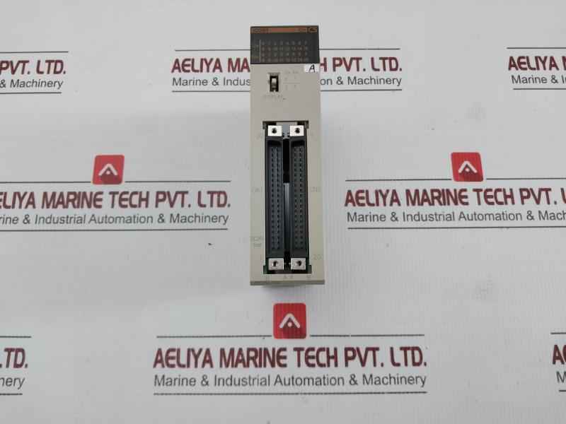 Cs1W-id261 Plc Controller System Cs1W-od261, Cs1W-sp001, Cs1D-pa207R Omron