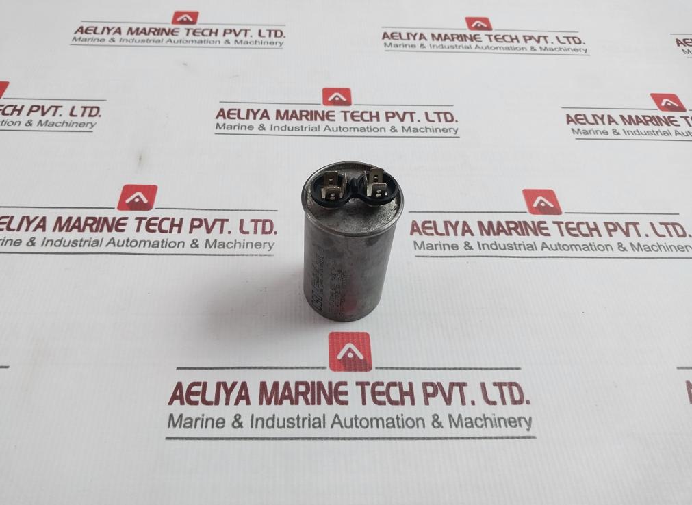 Csc 325P156H37M30N3X Motor Run Capacitor 15Uf 370Vac