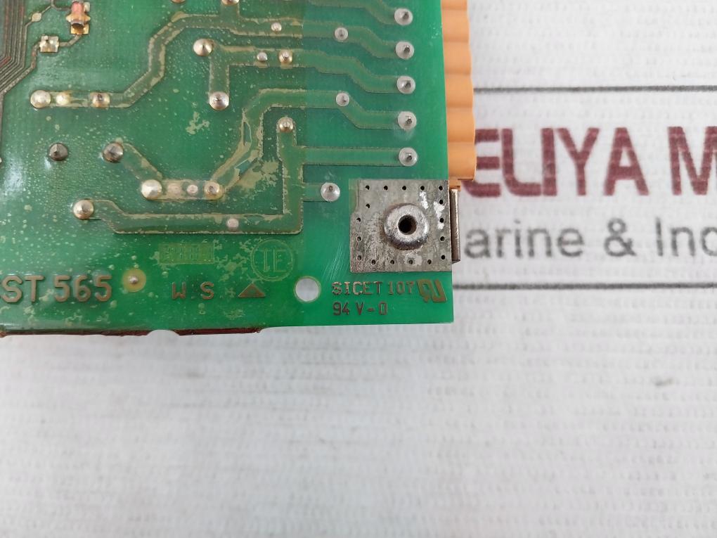 Cst 565 C.S. Printed Circuit Board 94V-0 Pe 01/26