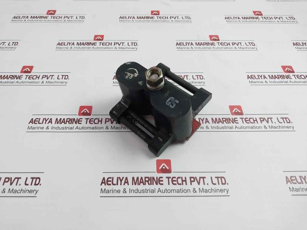 Ctg8638 Fuse Block Assembly Cg33 40K 10% 20W, 1350 Volts 40Ω