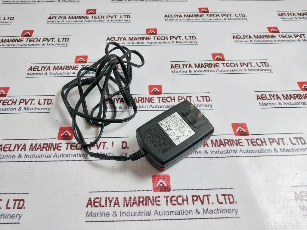 Cui Dsa-0151A-06A Ac Switching Adapter 100-120V~ 50/60Hz 0.4A