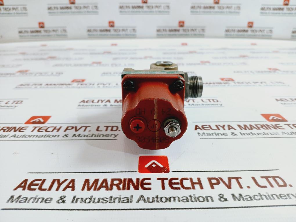 Cummins 3054609 24V Hd Fuel Shutoff Solenoid Valve Cummins 3054609 Cummins 3054