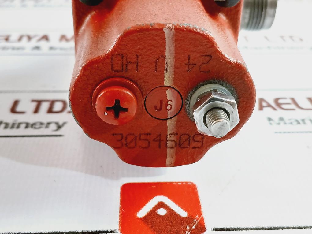 Cummins 3054609 24V Hd Fuel Shutoff Solenoid Valve Cummins 3054609 Cummins 3054