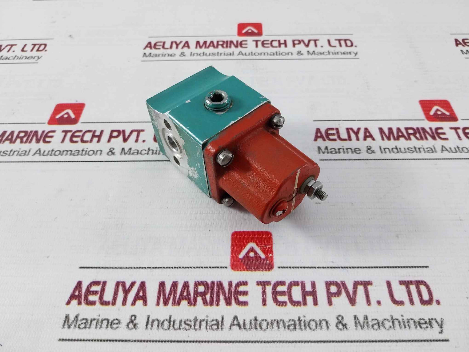 Cummins 3054609 Fuel Shutoff Solenoid Valve 24 Vdc 3239601