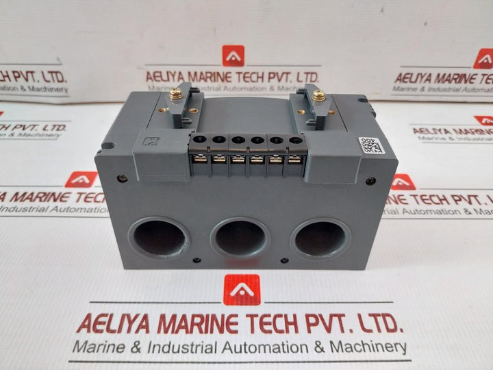 Current Transformer 1150V Schneider Electric 3Ct-h4-400-z