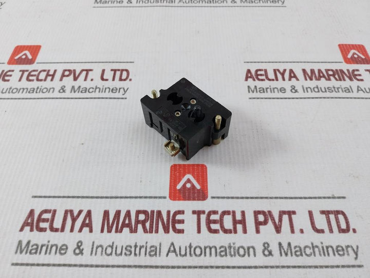 Cutler-hammer 10250 T53 Pushbutton Contact Block