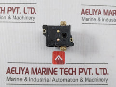 Cutler-hammer 10250 T53 Pushbutton Contact Block