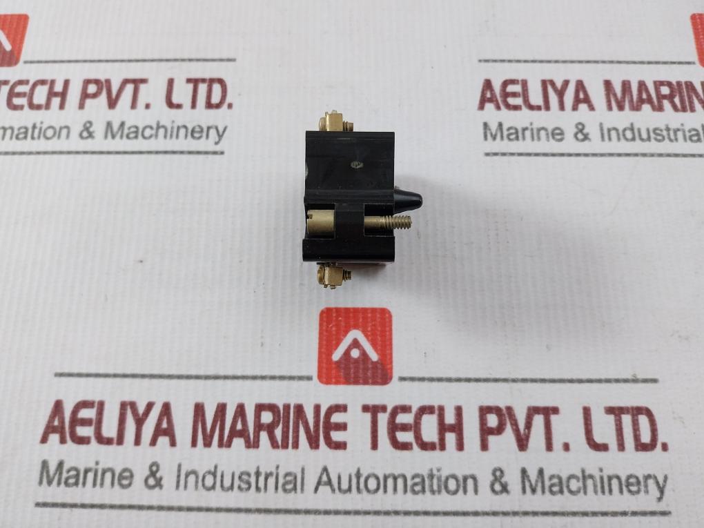 Cutler-hammer 10250 T53 Pushbutton Contact Block