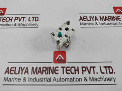 Cutler-hammer 10250t/91000t Contact Block Series D2
