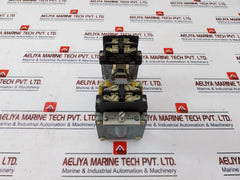 Cutler-hammer 10337h194a Pneumatic Timing Relay 600 Volts Ac Max 480v 60hz