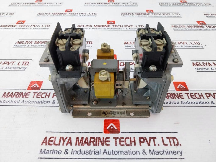 Cutler-hammer 10337h194a Pneumatic Timing Relay 600 Volts Ac Max 480v 60hz