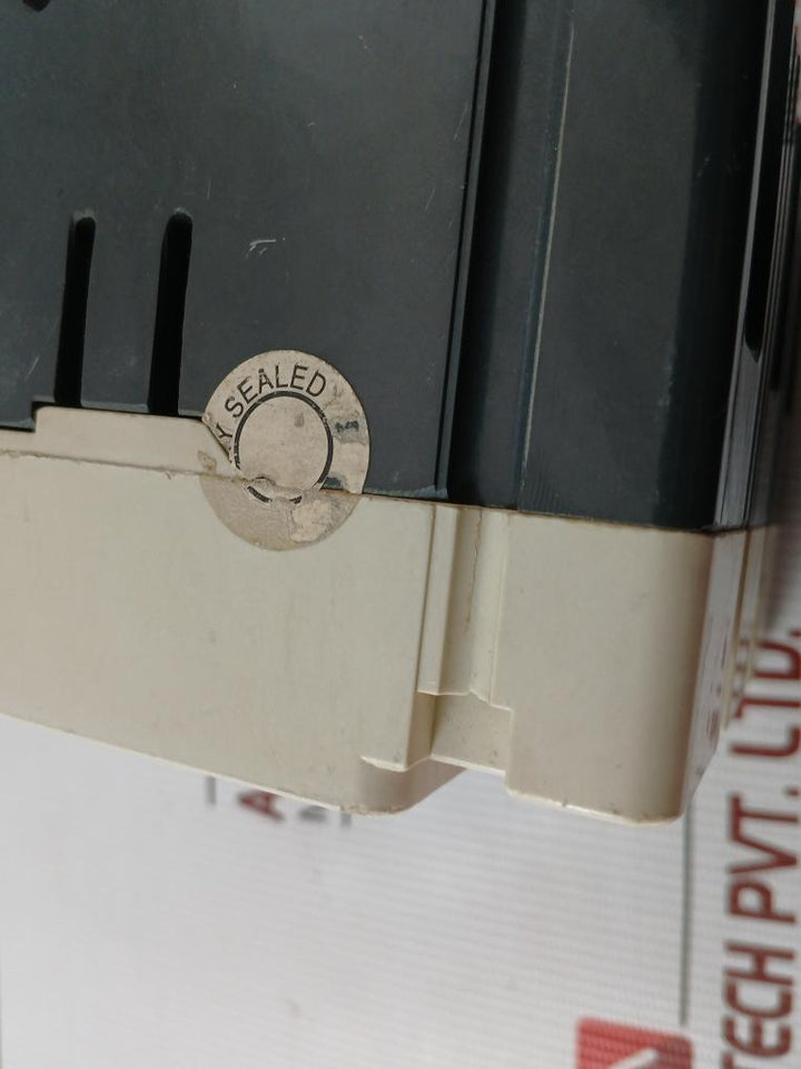 Cutler-hammer 250Vdc 3 Pole Hmcps015E0C Motor Circuit Protector