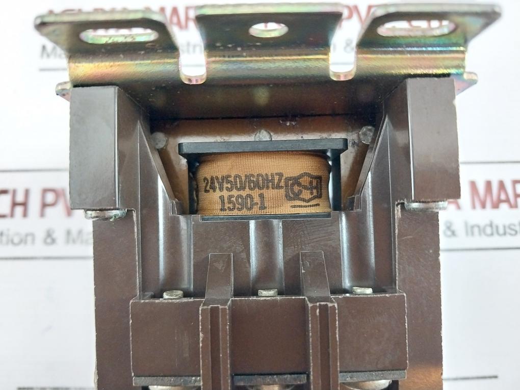 Cutler-hammer 6-172-33 Contactor 9560H738A, 66U1-9251, 25 Amperes