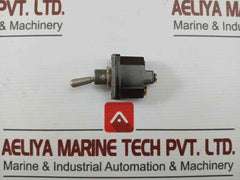 Cutler-hammer 8906K3468 Toggle Switch