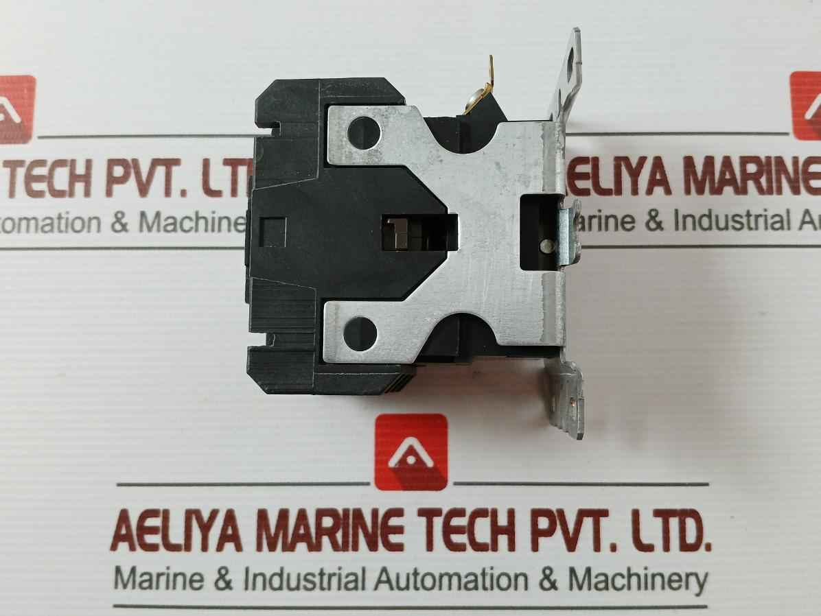 Cutler-hammer C25Dna3402 Contactor 40A
