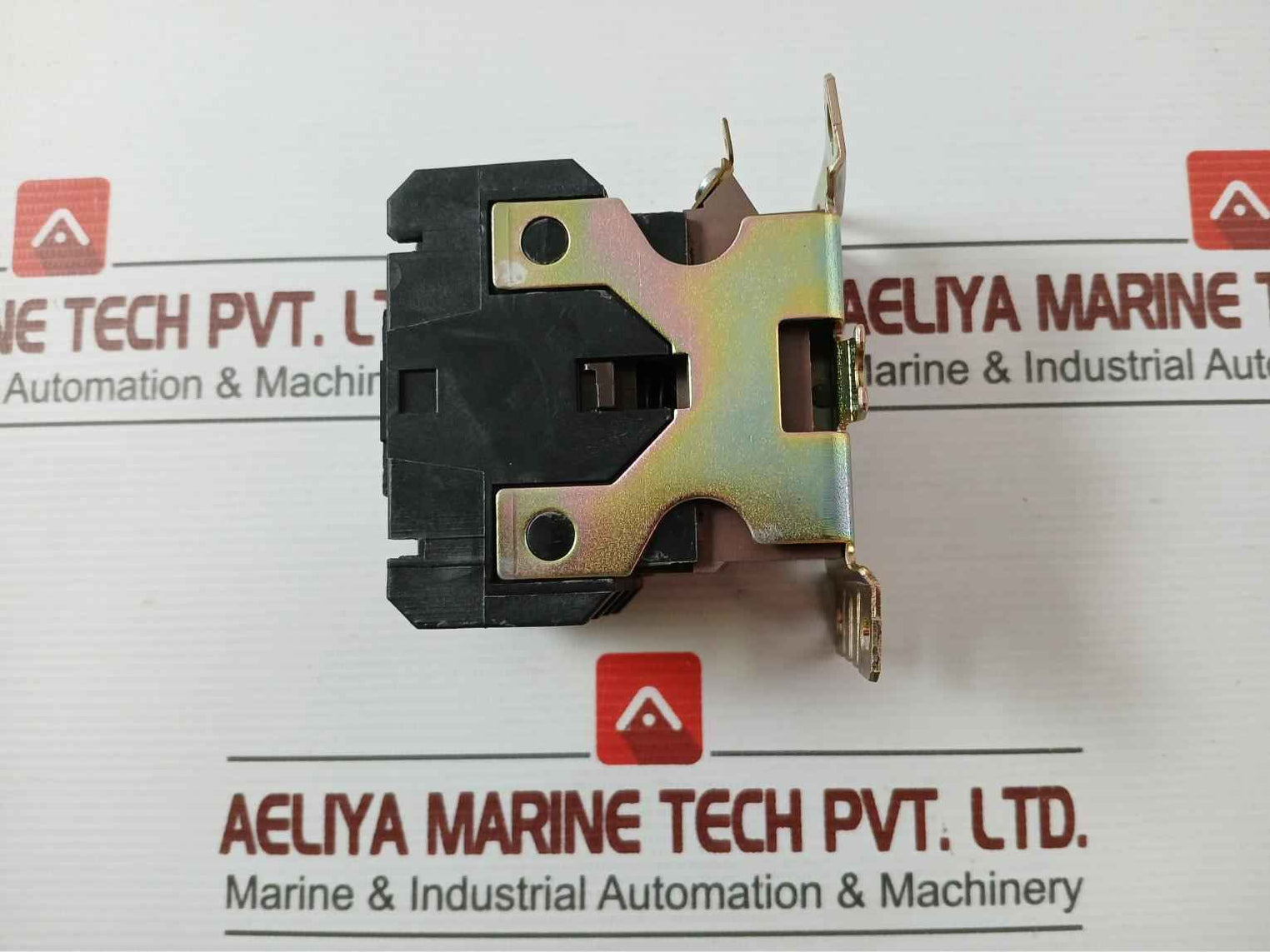 Cutler-hammer C25Dna3402 Contactor 40A/50-60Hz