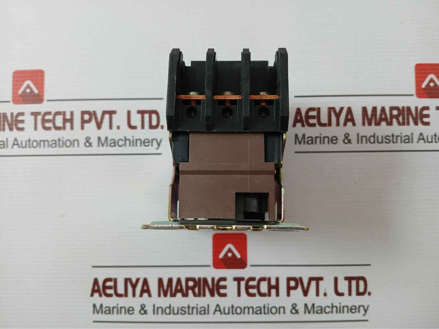 Cutler-hammer C25Dna3402 Contactor 40A/50-60Hz