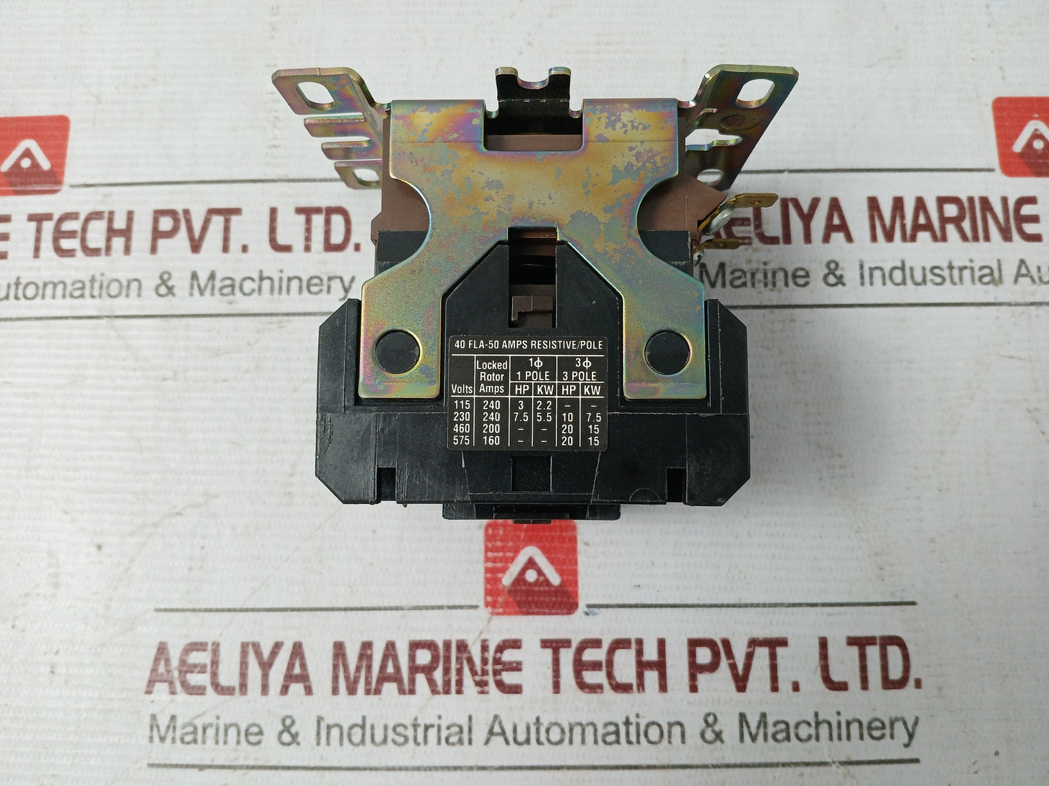 Cutler-hammer C25Dna3402T Definite Purpose Contactor 24V 50-60Hz 7 Lb.In.